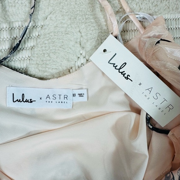 Lulus x ASTR the Label Dress Medium Lynette Blush Floral Print Midi Slip NWT - Picture 16 of 17